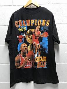 Mens Graphic T Shirts