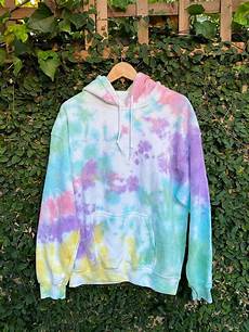 Sweater Tie Dye